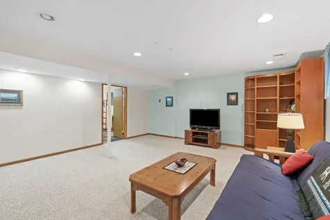 6041 Sumter Place N New Hope MN 55428