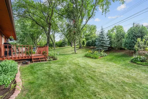 6041 Sumter Place N New Hope MN 55428