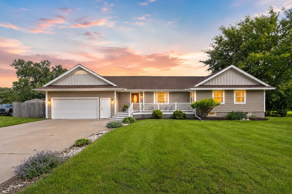 400 Decatur Avenue N Golden Valley MN 55427