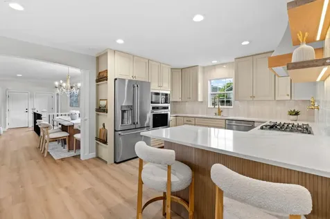 400 Decatur Avenue N Golden Valley MN 55427
