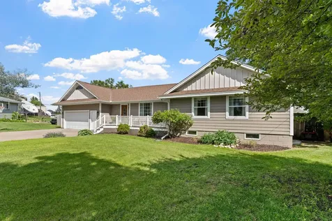 400 Decatur Avenue N Golden Valley MN 55427