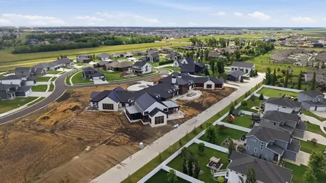 6025 Prairie Grove Court S Fargo ND 58104