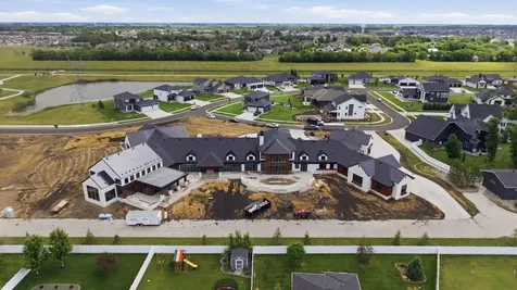 6025 Prairie Grove Court S Fargo ND 58104