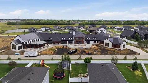 6025 Prairie Grove Court S Fargo ND 58104