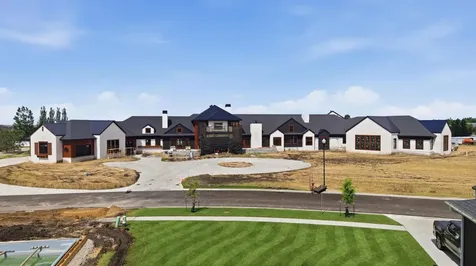 6025 Prairie Grove Court S Fargo ND 58104
