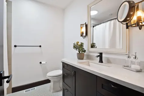 6816 Cheyenne Circle Edina MN 55439