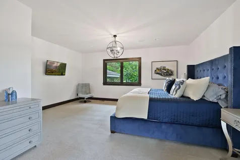 6816 Cheyenne Circle Edina MN 55439