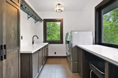 6816 Cheyenne Circle Edina MN 55439