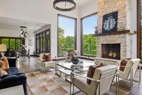 6816 Cheyenne Circle Edina MN 55439