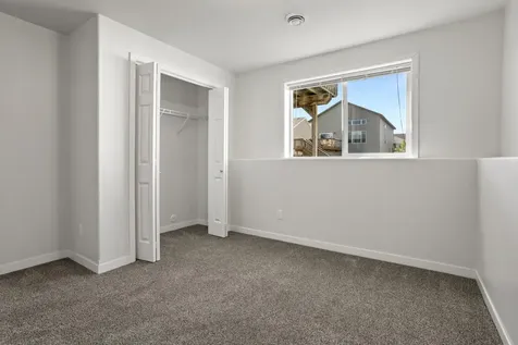 1023 29th Avenue W West Fargo ND 58078