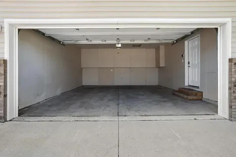 1023 29th Avenue W West Fargo ND 58078