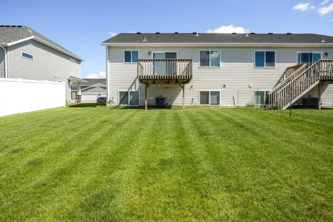 1023 29th Avenue W West Fargo ND 58078