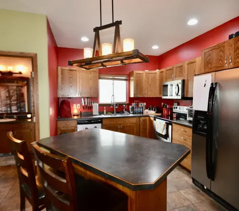 4823 50th Avenue S Fargo ND 58104