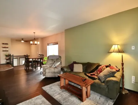 4823 50th Avenue S Fargo ND 58104