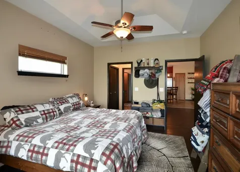 4823 50th Avenue S Fargo ND 58104