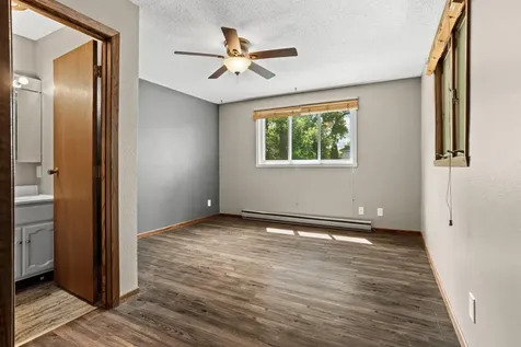 901 8th Avenue N Fargo ND 58102