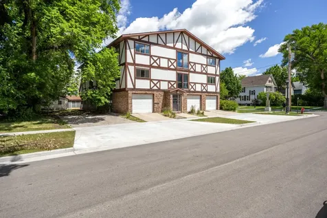 901 8th Avenue N Fargo ND 58102
