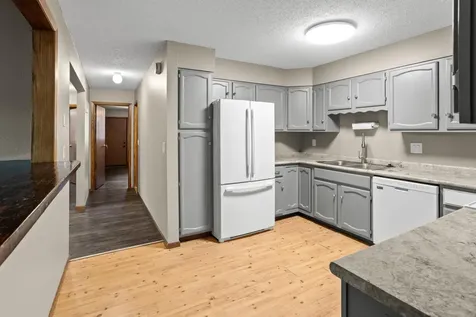 901 8th Avenue N Fargo ND 58102