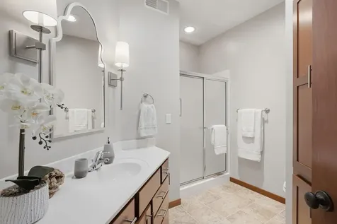 1023 Woodland Drive Hastings MN 55033