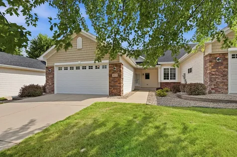 1023 Woodland Drive Hastings MN 55033