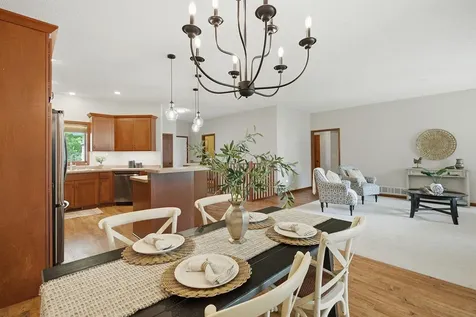 1023 Woodland Drive Hastings MN 55033