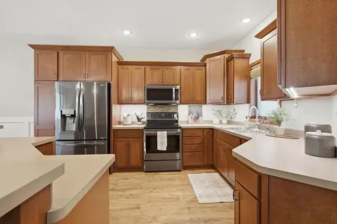 1023 Woodland Drive Hastings MN 55033