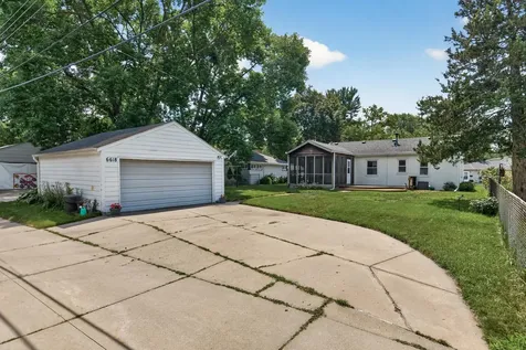 6618 Fairview Avenue N Crystal MN 55428