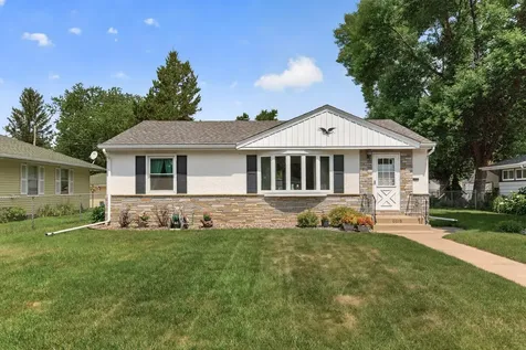 6618 Fairview Avenue N Crystal MN 55428
