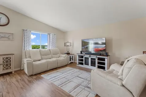 48089 Autumn Court Stanchfield MN 55080