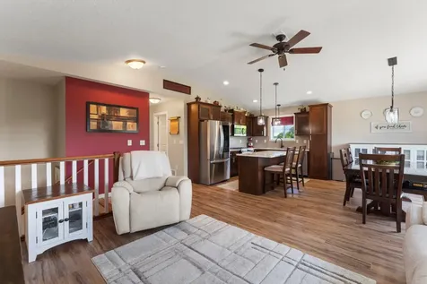 48089 Autumn Court Stanchfield MN 55080