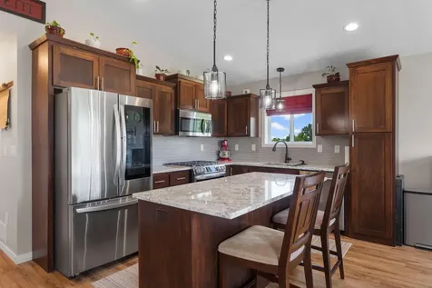 48089 Autumn Court Stanchfield MN 55080
