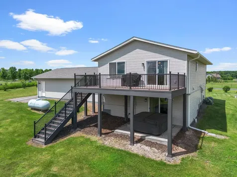 48089 Autumn Court Stanchfield MN 55080