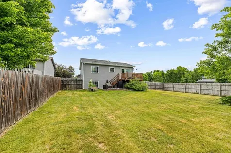 3915 34th Street S Fargo ND 58104