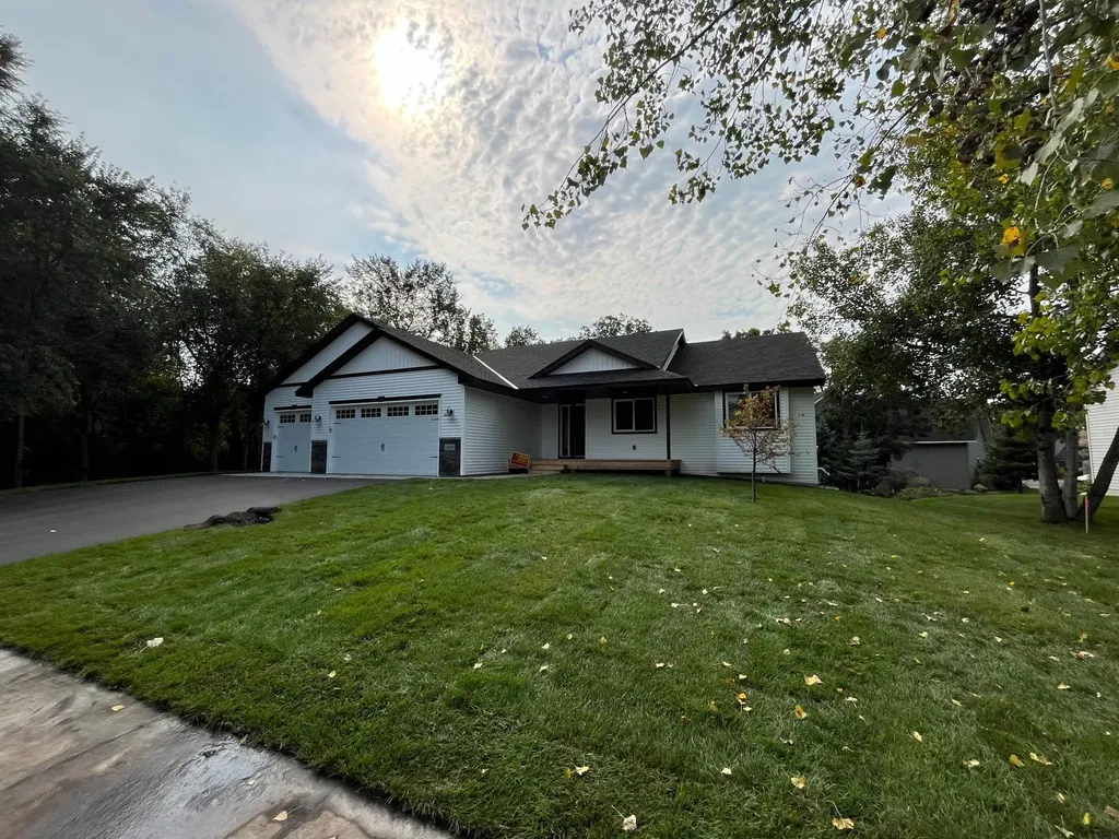 5869 Deer Street Monticello MN 55362