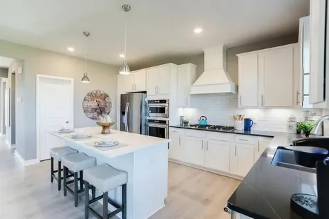 4767 Blake Way Woodbury MN 55129