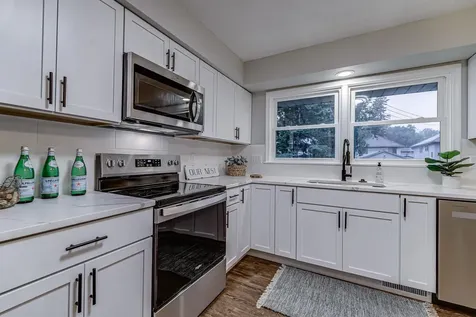 715 Logan Avenue N Minneapolis MN 55411