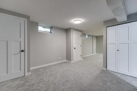 715 Logan Avenue N Minneapolis MN 55411