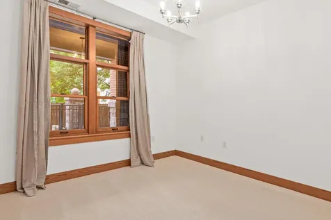 80 Western Avenue N Saint Paul MN 55102