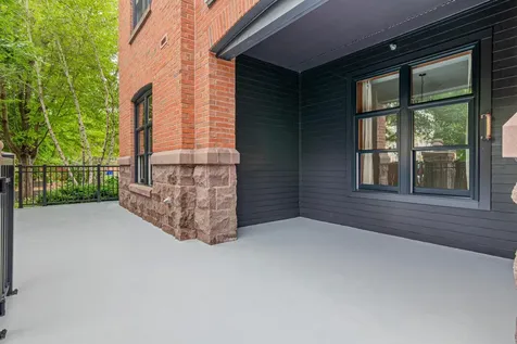 80 Western Avenue N Saint Paul MN 55102