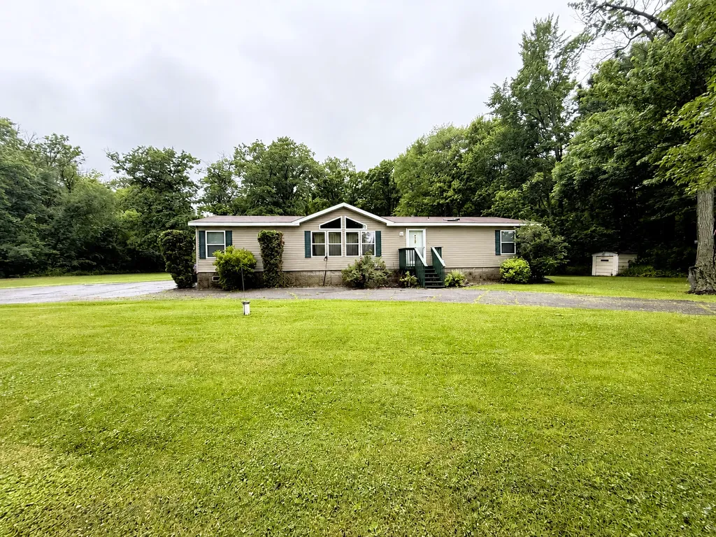 38563 100th Avenue Onamia MN 56359