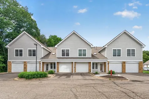 6167 Chasewood Parkway Minnetonka MN 55343