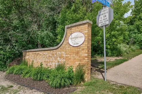 6167 Chasewood Parkway Minnetonka MN 55343