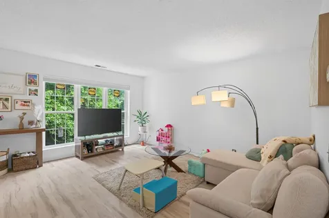 6167 Chasewood Parkway Minnetonka MN 55343