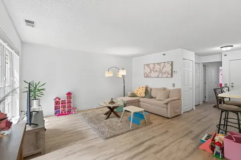 6167 Chasewood Parkway Minnetonka MN 55343