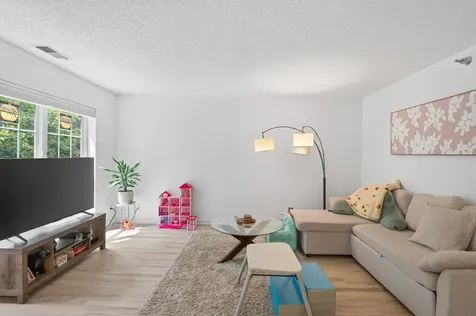 6167 Chasewood Parkway Minnetonka MN 55343