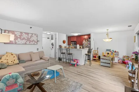 6167 Chasewood Parkway Minnetonka MN 55343