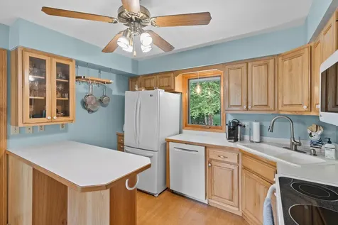 917 Arbogast Street Shoreview MN 55126