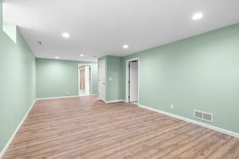 917 Arbogast Street Shoreview MN 55126