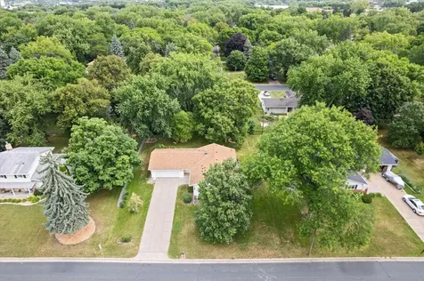 917 Arbogast Street Shoreview MN 55126