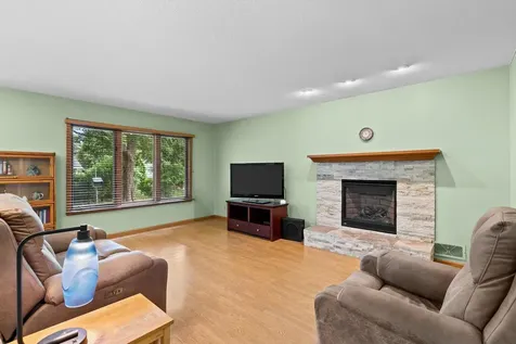 917 Arbogast Street Shoreview MN 55126